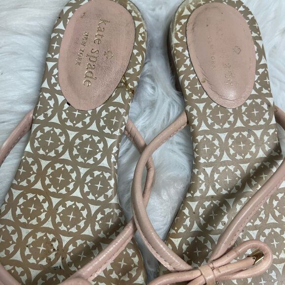 Kate Spade New York leather light pink thong Sandals with gold tone accents SZ8M - Picture 7 of 9